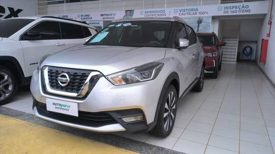 NISSAN KICKS 1.6 16V FLEXSTART SL 4P XTRONIC NISSAN KICKS 1.6 16V FLEXSTART SL 4P XTRONIC